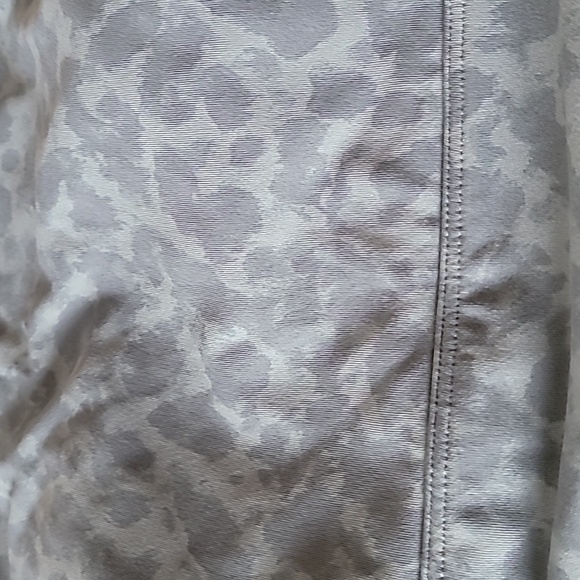 Varley Let's Move Harris Bra - Picture 4 of 9